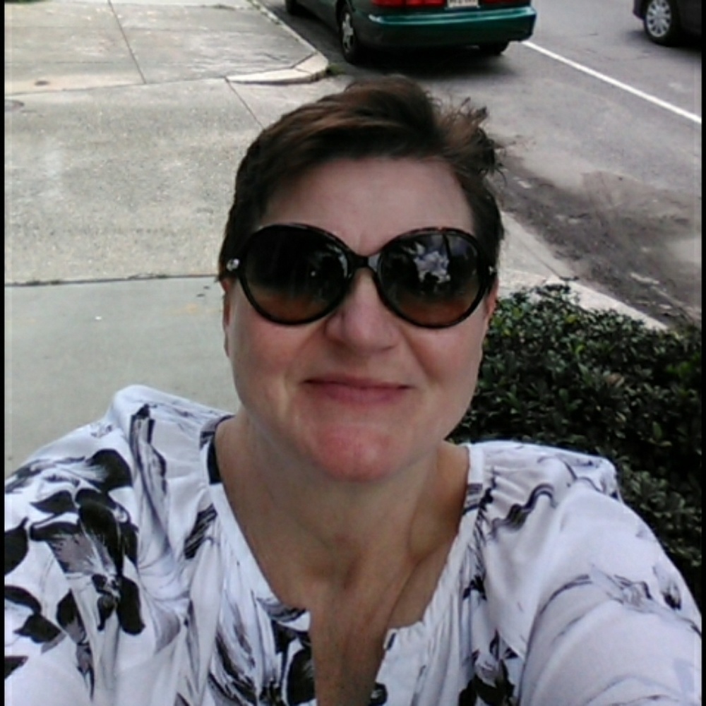 Meet your Posher, Michaele